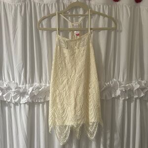 Lace Ivory tank top with Fringe Hem